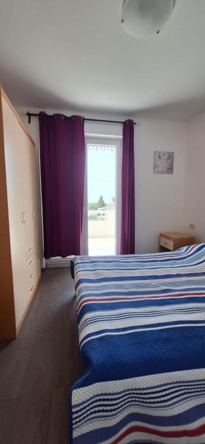 Apartments Villa Milenka Novalja Eksteriør billede