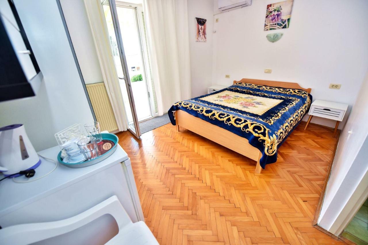 Apartments Villa Milenka Novalja Eksteriør billede